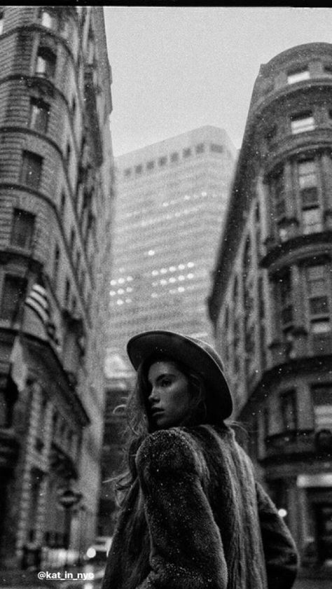 City Fashion Shoot, City Fashion Photography, Street Photography Model, Urban Photography Portrait, Street Fashion Photoshoot, Street Photography Portrait, Cindy Mello, City Shoot, Winter Portraits