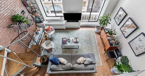 Bedroom New York, New York Apartment Interior, Greenwich Village Apartment, Nyc Loft, Apartment Loft, New York City Apartment, Loft Living, New York Apartment, Dining Nook