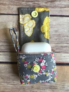 Create Kids Couture: Sewing Tutorial for Wireless EarPods Case Airpod Case Diy Sewing, Diy Air Pod Case, Sew Airpod Case Pattern, Fabric Airpod Case, Sew Airpod Case, Earbud Case Sewing, Airpods Case Pattern Free, Air Pod Cases Diy, Diy Earbud Case