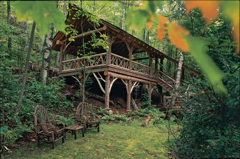 A Secret Spot in the Woods: An Adirondack-style Pavilion Adirondack Lake House, Dining Pavilion, National Park Lodges, Mountain Architecture, Adirondack Style, Wooden Cabin, Lake House Plans, Adirondack Mountains, White Cedar