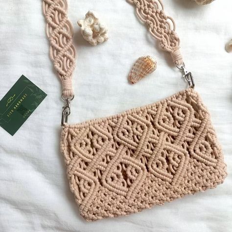 Macrame Patterns, Macrame Bag Pattern With PDF and Video Instruction - Etsy Macrame Bags Pattern, Macrame Bag Pattern, Macrame Tas, Macrame Bag Tutorial, Boho Bag Pattern, 2023 Video, Handbag Tutorial, Macrame Purse, Purse Tutorial