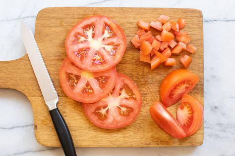 How To Store Tomatoes, Cooking Fresh Green Beans, Vegan Green Bean Casserole, Bulgogi Beef, Fresh Green Beans, Healthy Holidays, Toasted Walnuts, Sliced Tomato, Chopped Tomatoes