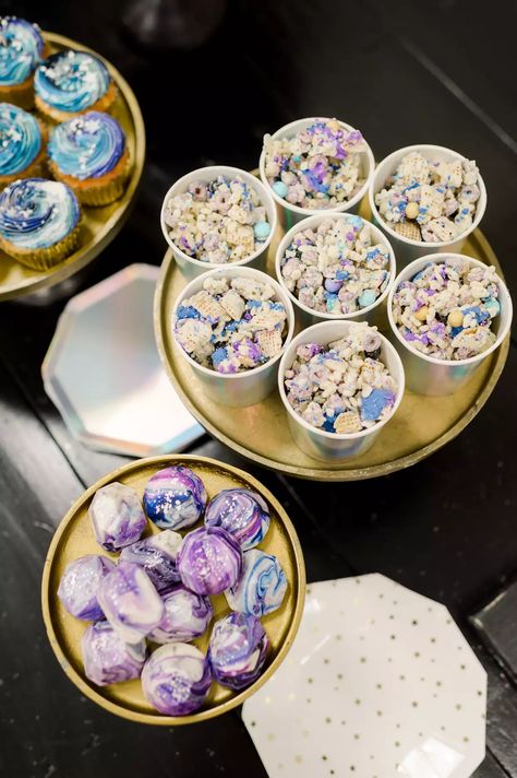 Galaxy First Birthday Party, Two The Moon Party Favors, Space Themed Birthday Party Girl, Kehlani Birthday, Two The Moon Birthday Party Girl, Celestial Birthday Party, 1sr Birthday, Galactic Party, Celestial Birthday