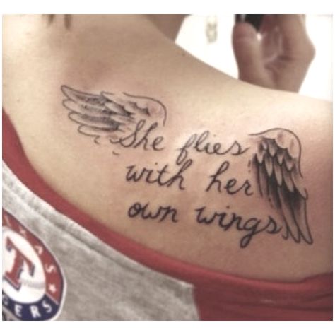 When my grandma died, I wanted a tattoo describing her. And she defiantly has wings now, so she can fly with her love, best friend, siblings, parents, kids and await her beloved kiddos down here.<3 Wing Tattoos On Back, Simple Tattoo Designs, Wing Tattoo, Spine Tattoos For Women, Simple Tattoo, Spine Tattoos, Wings Tattoo, Angel Tattoo, Skin Art