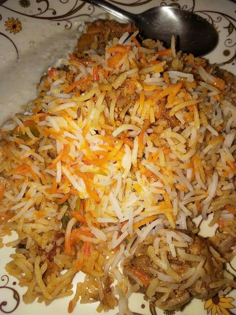 Biryani Pics, Biryani Aesthetic, Bhuna Gosht Recipe, Bhuna Gosht, Pubg Lover, Instagram Food Pictures, Car Snap, Gosht Recipe, Food Snap