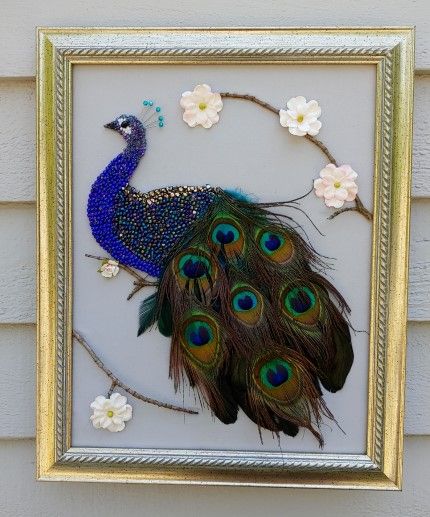 Peacock with real peacock feathers Art With Peacock Feathers, Peacock Feather Diy Crafts Ideas, Craft With Peacock Feathers, Real Peacock Feather Art, Peacock Feathers Art, Peacock Feather Art Wall Decor, Diy With Peacock Feathers, Mor Pankh Decoration Ideas, Peacock Feather Art Crafts