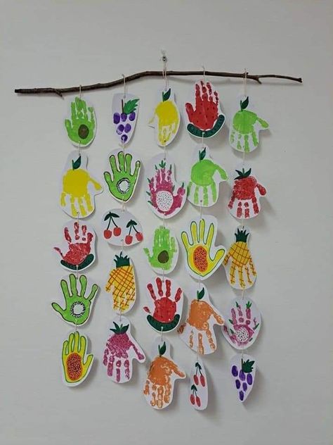 Hand Print Food Craft, Handprint Fruits And Vegetables, Nutrition Prek Activities, Handprint Vegetables, Toddler Fruit Crafts, Fruit Activity For Toddlers, Healthy Food Activities For Preschool Crafts, Fruit And Veggie Crafts For Toddlers, Vegetable Art For Toddlers