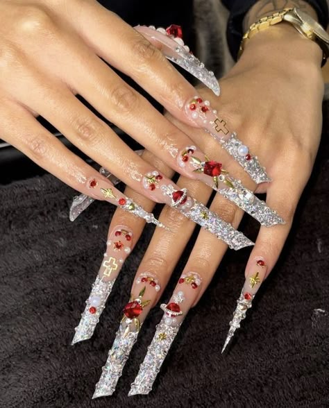 Nail Designs Bling, Long Stiletto Nails, Lipstick Nails, Purple Acrylic Nails, Punk Nails, Nails Design With Rhinestones, Colored Acrylic Nails, Exotic Nails, Acrylic Nails Coffin Pink