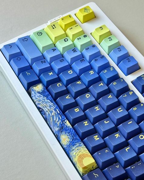 It is an artwork going on here! Keycap: XVX The Starry Night Cherry Profile Keycap Set (131-Key) Credit: @swiitsour 🌟Shop link in bio or search on en.xvxchannel.com ----------- #xvxkeycaps #keycaps #xvxkeyboard #mechanicalkeyboard #keeb #womierkeyboard #keycapdesign #gaming #gamer #mechanical #gaminglife #doubleshot #desksetup #deskspace #deskdecor #deskinspiration #desktour #girlgamer #gaming #gamingroom #gamingstation #Kawai #kawaisetup Keyboard Diy Ideas, Keyboard Keys Art, Painted Keyboard Ideas, Keyboard Painting Ideas, Game Office Room, Painted Keyboard, Keyboard Art, Unique Keyboards, Eid Photos