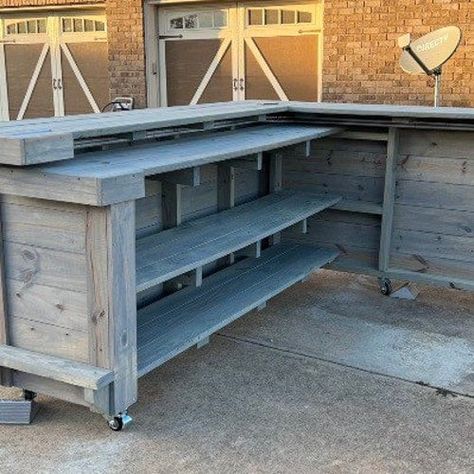 L Shaped Bar Plans, Build A Bar Diy, Rustic Outdoor Cooking, L Shape Bar, Checkout Stand, Outdoor Bar Plans, Backyard Bar And Grill, Outdoor Bar And Grill, Bbq Station