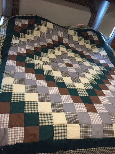 Man quilt Quilt For Husband, Quilt For A Man, Quilts Made From Mens Shirts, Quilt Ideas For Men, Quilt For Men, Quilts For Men, Quilts For Men Patterns, Manly Quilts, Flannel Quilt Patterns