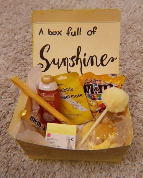 this simplified box full of sunshine is perf, so need to send one to my best friend Sunshine Box Ideas, Graduation Basket, Sunshine Box, Radiate Happiness, Birthday Boxes, Santa Ideas, Celebration Box, Candy Poster, Box Of Sunshine