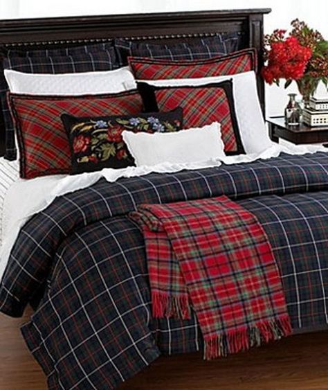 Bedroom Design Ideas (208) Tartan Decor, Room Decor For Men, Skating Party, Plaid Bedding, Ralph Lauren Bedding, Plaid Decor, Christmas Bedroom, Comforter Cover, King Duvet