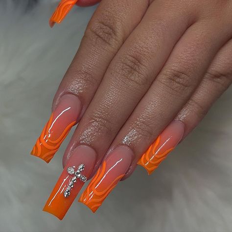 40 Trendy Nail Ideas to Inspire You Orange Valentine Nails, Orange And Cream Nails, Orange Nails Design Ideas, Orange And Silver Nails, Orange Trendy Nails, Old Nail Designs, Orange Acrylic Nails, Orange Nail, Tapered Square Nails