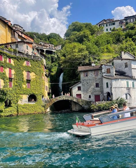 Bellagio Italy, Italy Travel Photography, Italy Summer, Travel Around Europe, Lake Como Italy, Como Italy, Italy Aesthetic, Voyage Europe, Europe Vacation