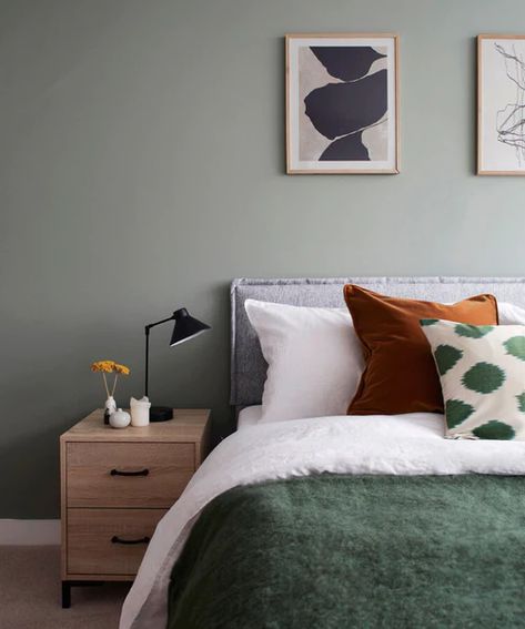 Bedroom Green And Black, Mustard And Green Bedroom, Bedroom Inspirations Sage Green, Calm Green Bedroom, Bedroom Green Accents, Sage Green And Black Bedroom, Grey Bedroom Ideas With Pop Of Color, Grey Green Bedroom, Grey And Green Bedroom