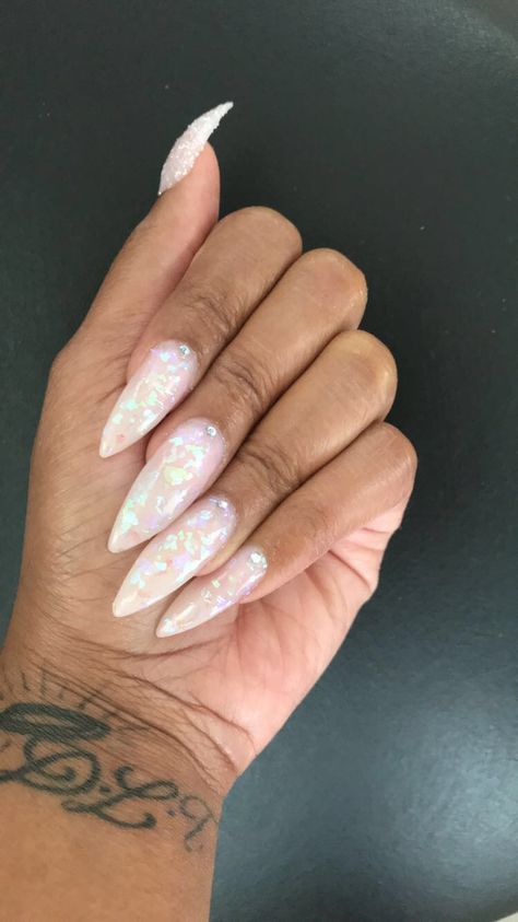 Broken Glass Nails, Shattered Glass Nails, Glass Nails, Shattered Glass, I Am Beautiful, Nail Tutorials, Almond Nails, French Nails, White Nails