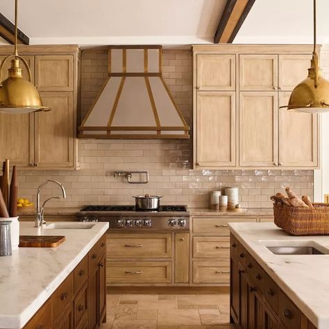 35 Kitchen Remodel Ideas, From Small DIY Projects to Gut Renovations Tudor Kitchen Ideas, Modern Tudor Interiors, Tudor Style Kitchen, Beige Kitchen Cabinets, Tudor Kitchen, Modern Tudor, Beige Cabinets, Classic White Kitchen, Galley Style Kitchen