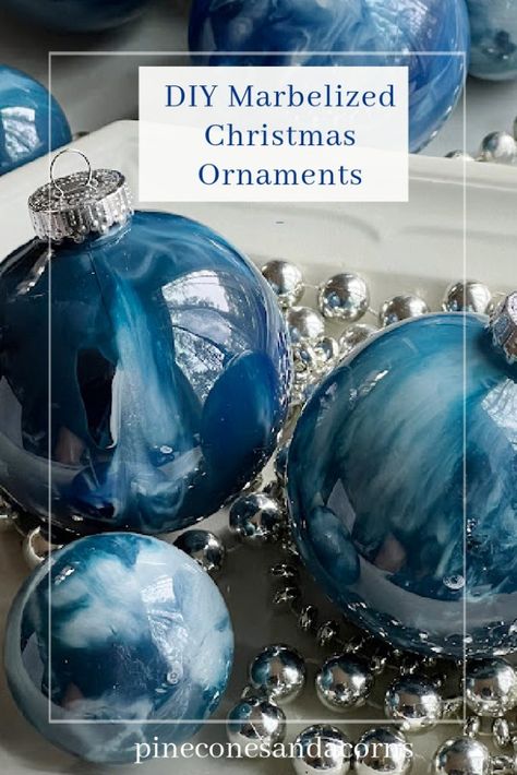 Diy Marbled Ornaments, Dipped Ornaments Diy, Marble Ornaments Diy, Plastic Ornaments Diy, Plastic Ornament Ideas, Ornament Making Party, Marbled Christmas Ornaments, Marbled Ornaments, Tree Collar Christmas