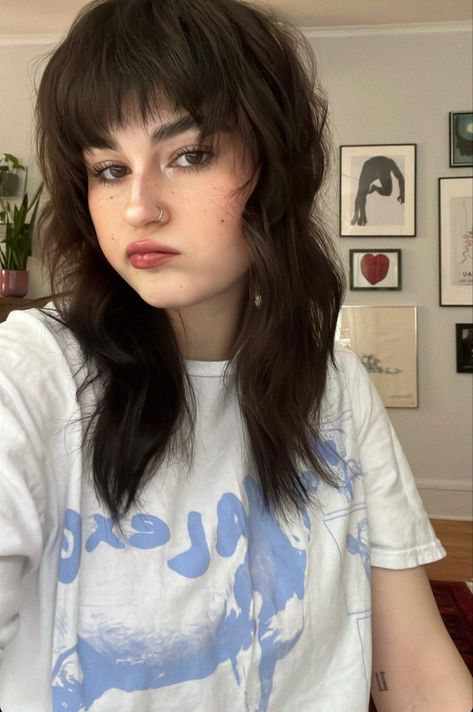 Nicole Rafiee Hair Shag, Nicole Rafiee Hair, Nicole Rafiee Outfits, Micro Bangs Round Face, Minimal Hair, Baby Bangs, Bangs For Round Face, Hairstyle Inspo, Fav Youtubers