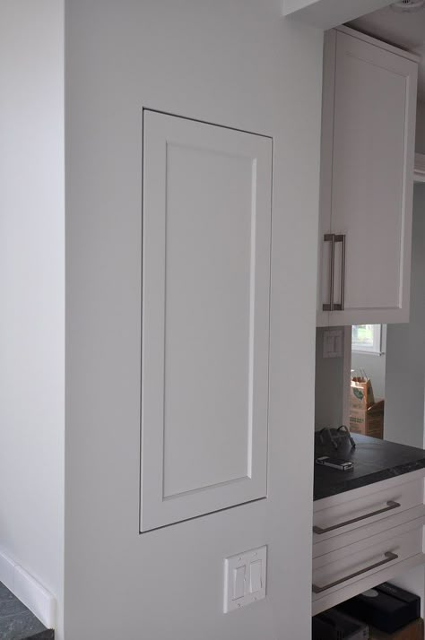 Niche closed Access Door In Drywall, Key Drop Zone, Tv Joinery, Recessed Wall Shelves, English Cafe, Recessed Niche, Attic Door, Recessed Storage, Cork Floor