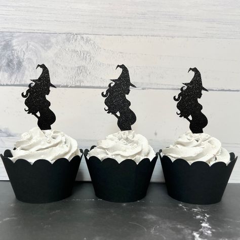 Black Gender Reveal Cake, Boo Baby Shower Theme Girl, Witch Themed Baby Shower Ideas, Boo Or Ghoul Gender Reveal, Goth Gender Reveal Ideas, Halloween Baby Shower Party Favors, A Baby Is Brewing Halloween Baby Shower Ideas, Witchy Gender Reveal, Halloween Baby Shower Treats