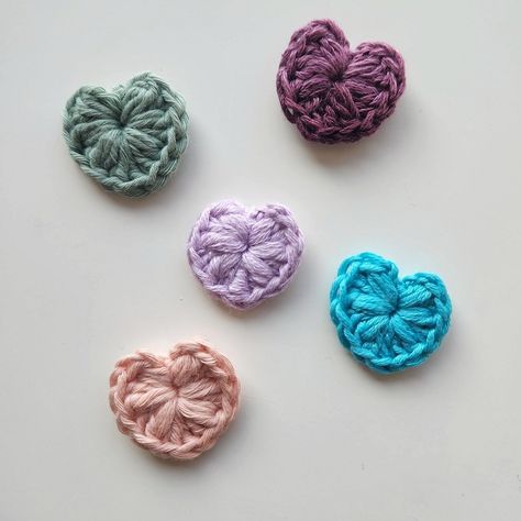 In love with crochet? 💕 Then you're going to adore our speedy puff stitch heart pattern. In just 2 minutes, create a heart that's just perfect for your projects or gifts. Heart Crochet Pattern Free, Heart Crochet Pattern, Puff Stitch Crochet, Heart Crochet, Crochet Heart Pattern, Puff Stitch, Puffed Heart, Crochet Heart, Stylish Earring