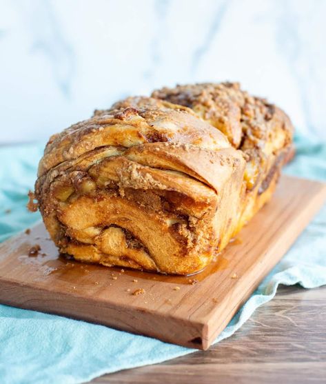 Apple Cinnamon Sourdough Babka Sourdough Babka, Cinnamon Sourdough, Bread Proofer, Sourdough Cinnamon Rolls, Babka Recipe, Protein Bread, Artisan Bread Recipes, Homemade Pumpkin Puree, Baking Items