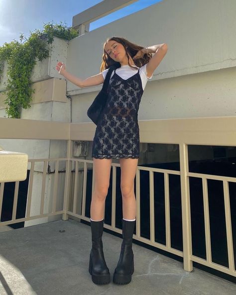 Guts Inspired Outfit, Guts Outfit, Guts Tour, Nalu, Celebrity Outfits, Fashion Fits, Olivia Rodrigo, Fit Inspo, Grunge Outfits