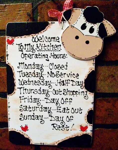 Kitchen Rules Sign, Money Craft, Country Wood Crafts, Cow Kitchen Decor, Cow Craft, Farmhouse Pictures, Cow Kitchen, Cow Ornaments, Kitchen Rules