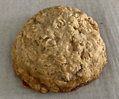 Oatmeal Raisin Crumble Cookies, Crumbl Oatmeal Cookie Copycat, Crumble Oatmeal Cookie, Crumbl Oatmeal Copycat, Crumbl Oatmeal Cookies, Simple Vanilla Icing, Crumbl Copycat, Crumble Cookie Recipe, Crumble Cookie