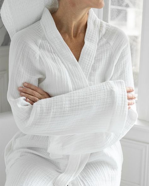 Your search is over: meet the summer robes of your dreams. ✨ Lightweight but still cozy, we dare you to try wearing anything else this summer. ☀️ ⠀⠀⠀⠀⠀⠀⠀⠀⠀ Swipe to see some of our top picks - now up to 20% off during our August Sale! ✨ #robe #bathrobe #bathrobes #summerrobe #loungewear Crinkle Cotton, Bedding Sheets, Favorite Pie, Summer 24, Fine Linens, Relaxed Style, Lounge Wear, Texture, How To Wear