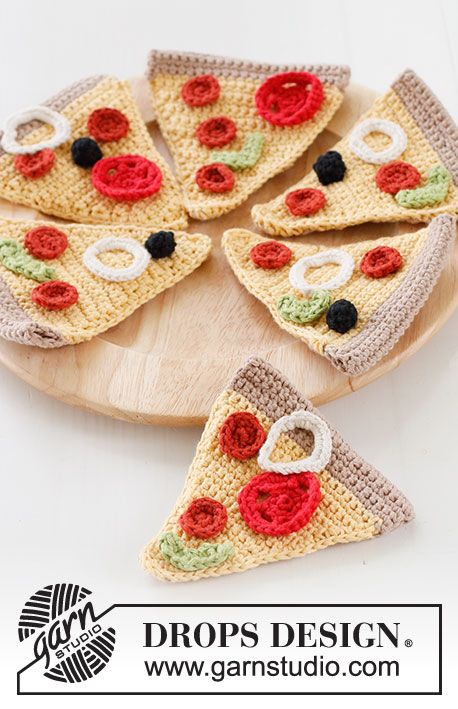 Crochet Pizza Pattern, Hantverk Diy, Paris Patterns, Magazine Drops, Confection Au Crochet, Crochet Fruit, Food Patterns, Crochet Food, Haken Baby