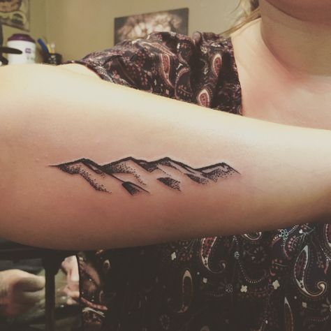 1000+ images about Mountain tattoo ideas on Pinterest | Blue ridge ... North Carolina Mountains Tattoo, Blue Ridge Tattoo, Blue Ridge Parkway Tattoo, Mountain Ridge Tattoo, Wv Mountain Tattoo, Smoky Mountain Tattoo Ideas, Blue Ridge Mountain Tattoo, Appalachian Mountain Tattoo, Smoky Mountains Tattoo