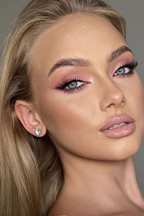 Rosa Make-up, Maquillage On Fleek, Natural Prom Makeup, Mekap Mata, Wedding Eye Makeup, Prom Eye Makeup, Barbie Makeup, Birthday Makeup, Smink Inspiration