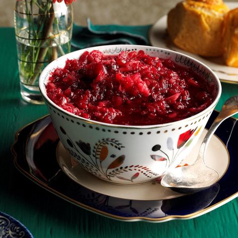 Cranberry Fruit Relish Cranberry Relish Recipes, Cranberry Chutney Recipe, Thanksgiving Side Dishes Healthy, Relish Recipe, Cranberry Relish, Cranberry Fruit, Cranberry Chutney, Cranberry Sauce Recipe, Relish Recipes