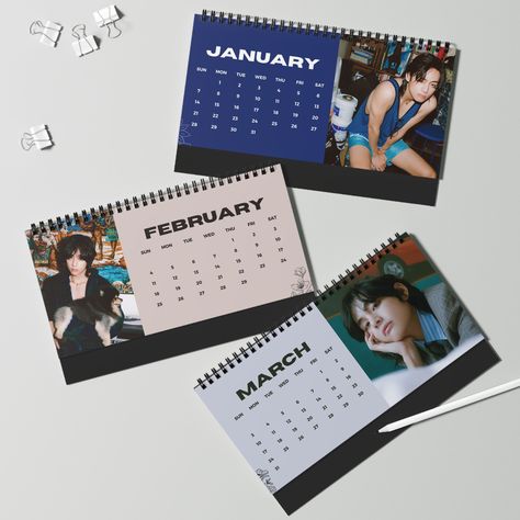 Twice Calendar, Mini Desk Calendar Diy, Office Desk Calendar, Handmade Mini Desk Calendars, Small Desk Calendar, Personalized Desk Calendar, New Year Calendar, Bts Fans, Desk Calendars