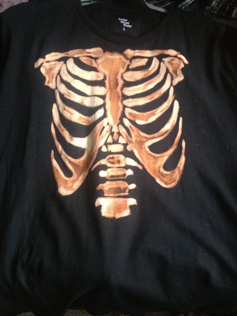 Last night's bleach painting ribcage tshirt #skilz Bleached Ribcage Shirt, Ribcage Design, Ribs Painting, Ribcage Shirt, Skeleton Bleach Shirt, Bleach Top Design, Bleached Tshirt Ideas Grunge, Bleached Shirt Ideas Grunge, Painted Tshirt