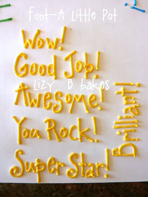 How to write on a cookie Cookie Techniques, Frosting Techniques, Icing Techniques, Cake Writing, Piping Techniques, Frosting Tips, Icing Tips, Cookie Tutorials, Creative Cookies