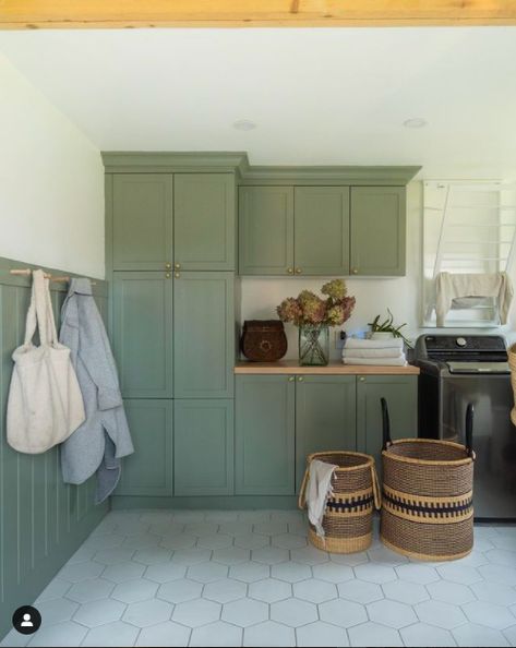 2022 Color Trends to Expect in the New Year - Building Bluebird Olive Green Laundry Room Cabinets, Evergreen Fog, Kitchen Plan, Green Laundry, Mdf Cabinets, Laundry Bathroom, Farmhouse Laundry, Sherwin Williams Colors, Green Cabinets