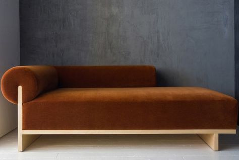 Modern Chaise Lounge, Modern Chaise, Trendy Sofas, Chaise Chair, Chaise Lounge Sofa, Lounge Ideas, Chaise Lounger, D Love, Chaise Lounges