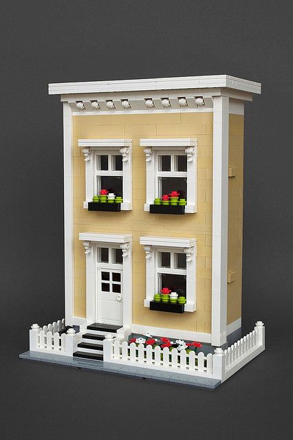 Lego House Exterior, Lego Townhouse, Lego Architecture Building, Lego House Ideas, Lego Houses, Lego Village, Lego Winter, Lego Furniture, Lego Train