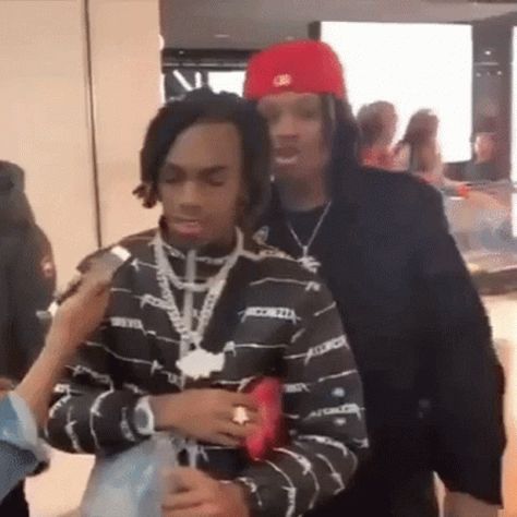 Tooka Ynw Melly GIF - Tooka YnwMelly Diss - Discover & Share GIFs King Von Ynw Melly, King Von And Ynw Melly, Ynw Melly And Mariah, Ynw Melly And His Girlfriend, Ynw Melly Videos, Marley Twist Hairstyles, Ynw Melly, King Von, Rapper Style