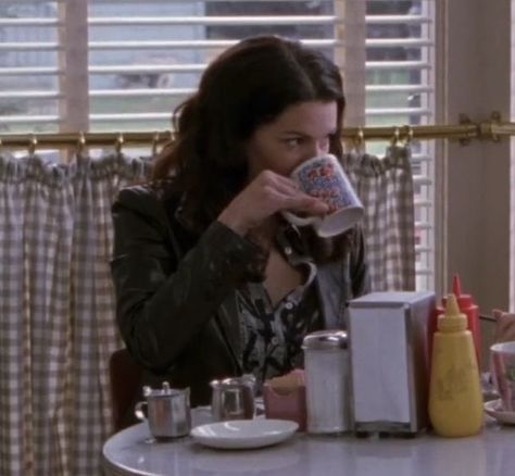 Lorelai Gilmore, A Woman, Media, Coffee