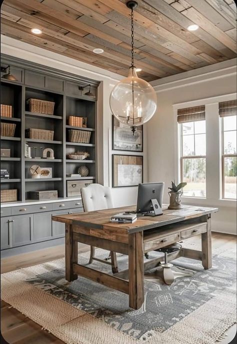 Vintage Country Aesthetic, Farmhouse Office Ideas, Home Office Traditional, Vintage Craft Room, Office Traditional, Farmhouse Office Decor, Cozy Workspace, Rustic Home Offices, White Shiplap Wall