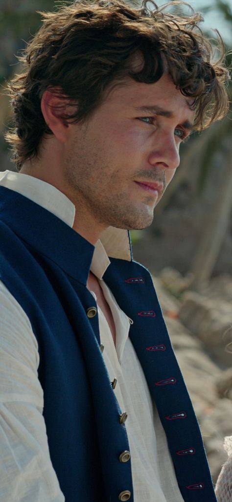 Prince Eric Real Life, Prince Eric Live Action Wallpaper, Prince Eric Wallpaper, Prince Eric 2023, Eric From Little Mermaid, Jonah Hauer King Prince Eric, Eric Live Action, Prince Eric Live Action, Prince Eric Disney