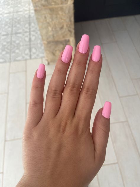 Light Pink Bright Nails, Pink Nail Barbie, Bright Pastel Pink Nails, Pink Nails Square Round, Barbie Square Nails, Pink Bubblegum Nails, Light Hot Pink Nails, Light Pink Vacation Nails, Light Bright Pink Nails