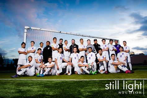 Sequoia high school boys soccer team still light studios burlingame amazing sports photography Soccer Photography Poses, Soccer Team Pictures, Team Picture Poses, Soccer Senior Pictures, Soccer Team Photos, Sports Team Photography, Soccer Shoot, Soccer Poses, Girls Soccer Team