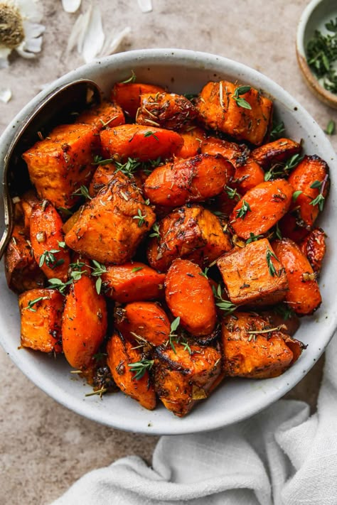 Roasted Sweet Potatoes & Carrots | Walder Wellness, RD Healthy Sweet Potatoes, Makanan Rendah Kalori, Thanksgiving Side Dish, Makanan Diet, Healthy Food Dishes, Thanksgiving Side, Veggie Side Dishes, Vegetable Side, Sweet Potato Recipes