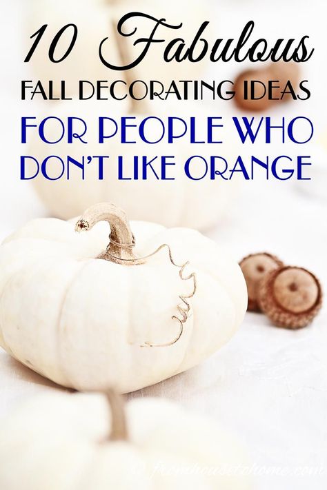 I LOVE these fall home decorating ideas that use non-traditional colors. I'm not a big fan of orange and other autumn colors so this is perfect for my seasonal living room decor! #fromhousetohome #autumndecor #decoratingtips #homedecor #falldecorating #fallhomedecor #thanksgiving #holidaysandparties Traditional Fall Decor, Traditional Decor Southern, Fall Home Decor Ideas, Mercury Glass Candle Holders, Fall Vignettes, Seasonal Living, Decor Color Schemes, Thanksgiving Decorations Diy, Fall Decor Inspiration